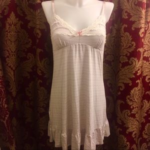 Marilyn Monroe Large Lace Purple Nightie